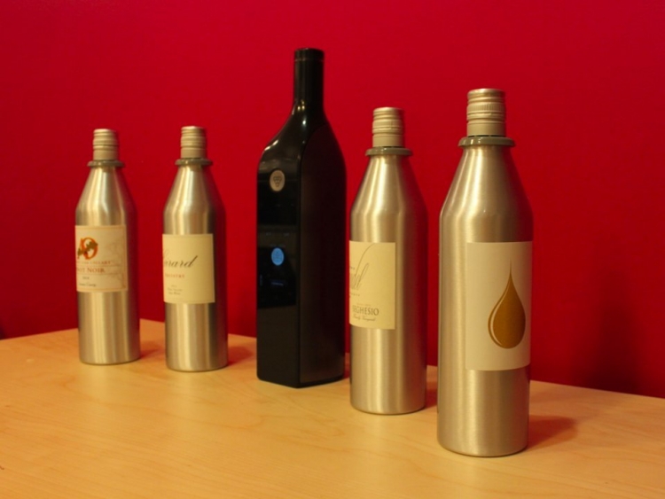 Фото - Разработчики винной смарт-бутылки Kuvée признали себя банкротом»