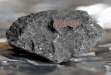 Фото - Метеорит возрастом 4,6 миллиарда лет может рассказать о происхождении воды на Земле